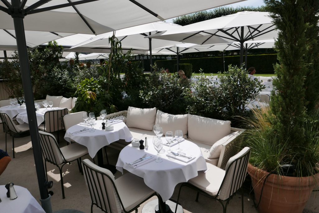 Restaurant terrasse musée paris
